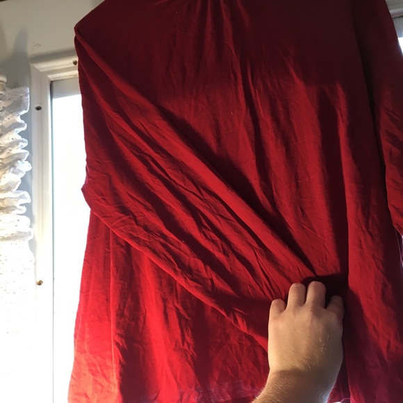 Red turtle neck - Picture 5 of 8